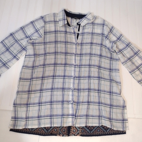 Andrée women's Plaid/embroidery top blue and white. Size (S) - Picture 8 of 12